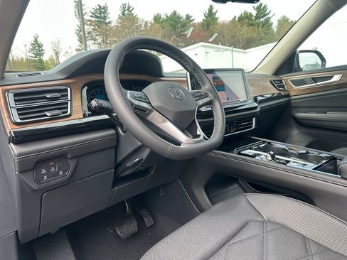 New 2026 Volkswagen Atlas SE AWD/4WD image 6