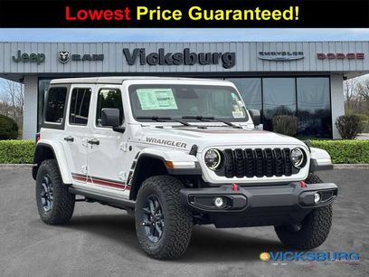 New 2026 Jeep Wrangler Unlimited Sport w/ Dual Top Group