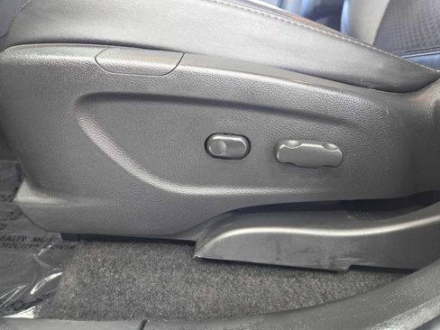 Used 2017 Buick Encore Preferred FWD image 12