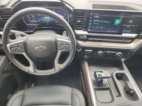 Used 2025 Chevrolet Silverado 1500 RST AWD/4WD image 11