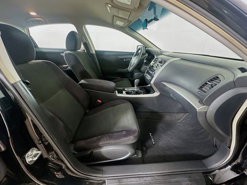 Used 2013 Nissan Altima 2.5 S FWD image 28