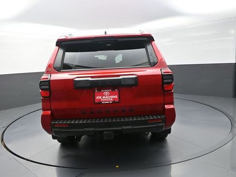 Used 2026 Toyota 4Runner SR5 AWD/4WD image 98
