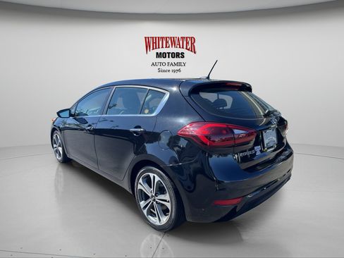 Used 2016 Kia Forte EX w/ EX Premium Technology Package FWD image 3