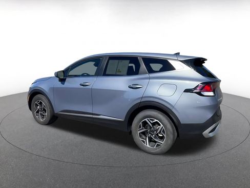 Used 2025 Kia Sportage LX FWD image 10
