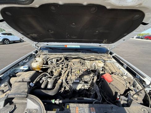 Used 2024 Ford Ranger XL RWD image 32