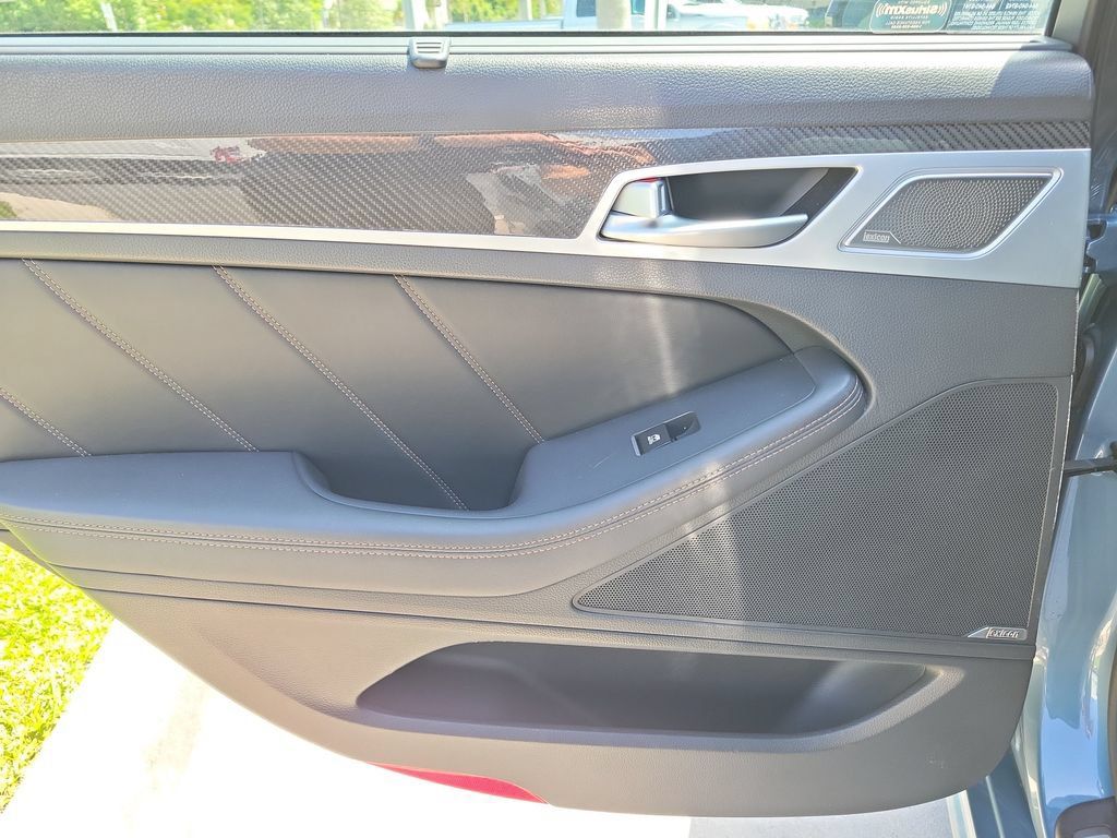 Used 2018 Genesis G80 3.3T Sport AWD/4WD image 13