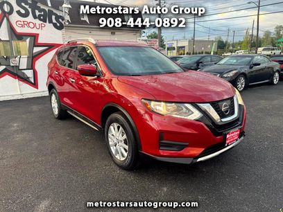 Used 2017 Nissan Rogue SV