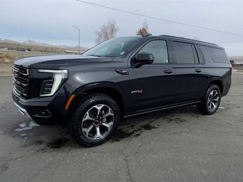 New 2026 GMC Yukon XL AT4 Ultimate image 4