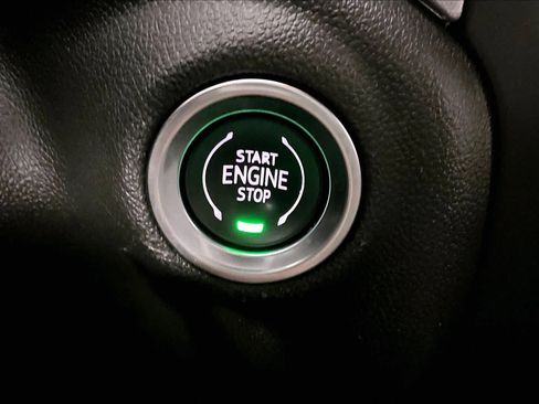 Certified 2021 GMC Sierra 1500 SLT image 34