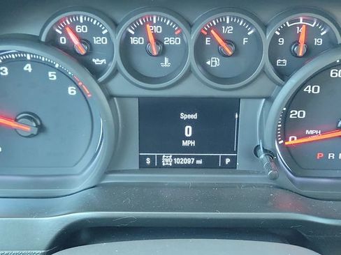 Used 2021 Chevrolet Silverado 1500 Custom AWD/4WD image 26
