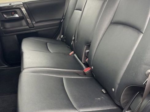 Used 2024 Toyota 4Runner TRD Off-Road Premium image 10