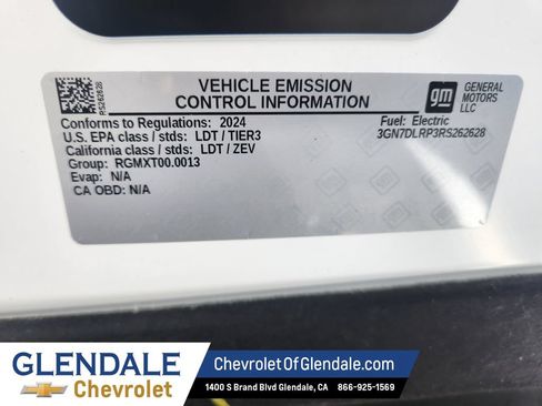 Used 2024 Chevrolet Equinox EV LT FWD image 9