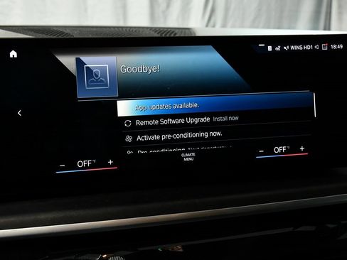 Used 2023 BMW X7 xDrive40i w/ M Sport Package image 43