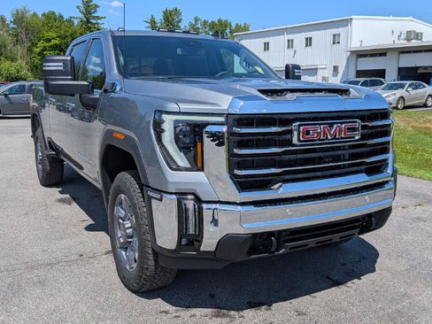 New 2026 GMC Sierra 2500 SLE w/ SLE Value Package; AWD/4WD image 3