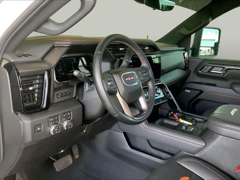 Used 2026 GMC Sierra 2500 AT4 w/ AT4 Premium Plus Package AWD/4WD image 18