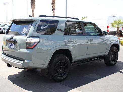 Used 2023 Toyota 4Runner TRD Off-Road Premium w/ Moonroof Package AWD/4WD image 8