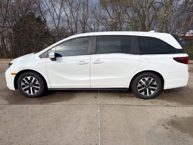 New 2026 Honda Odyssey EX-L image 2