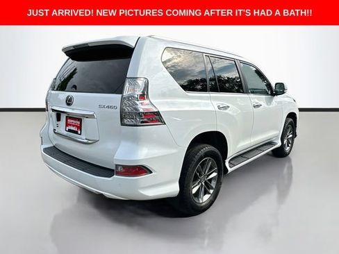 Used 2021 Lexus GX 460 Premium w/ Premium Package AWD/4WD image 6