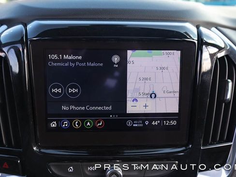 Used 2023 Chevrolet Traverse High Country image 32