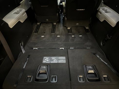 Certified 2022 Kia Carnival SX Prestige image 21