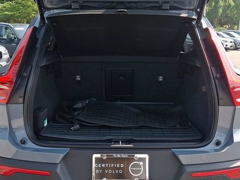 Certified 2023 Volvo XC40 Recharge Ultimate w/ Protection Package Premier AWD/4WD image 28