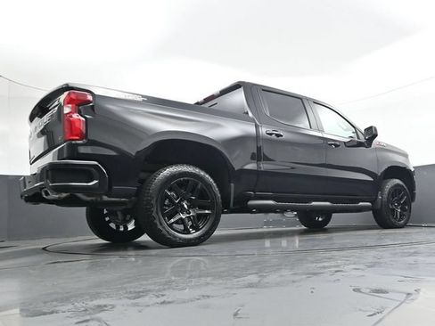 Used 2025 Chevrolet Silverado 1500 LT Trail Boss w/ Convenience Package II AWD/4WD image 35