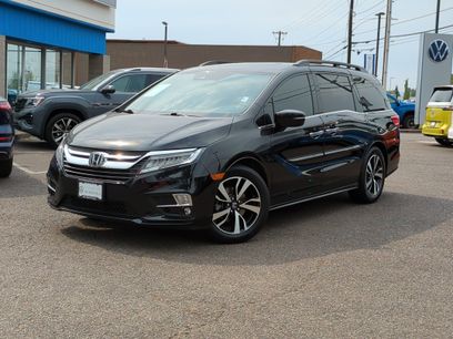 Used 2018 Honda Odyssey Elite