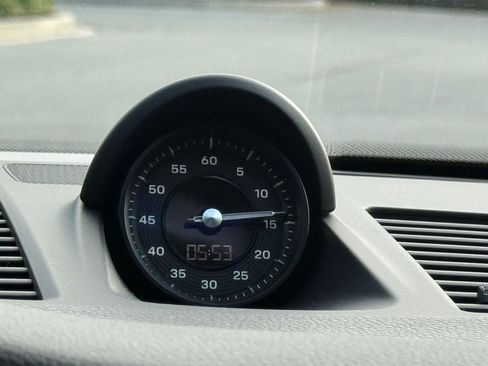 Used 2024 Porsche 911 Carrera 4 image 35