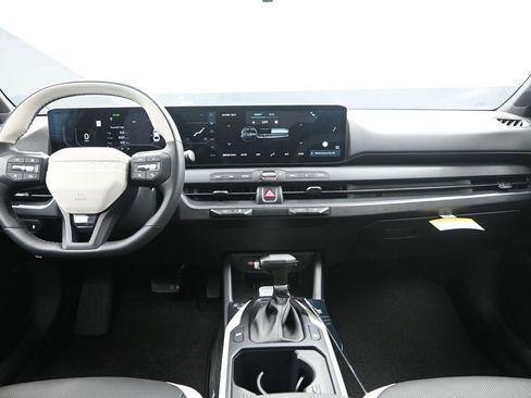 New 2026 Kia K4 GT-Line Turbo FWD image 34