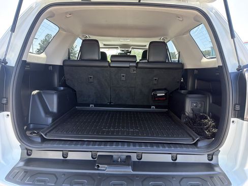 Certified 2022 Toyota 4Runner TRD Off-Road Premium w/ Moonroof Package AWD/4WD image 29