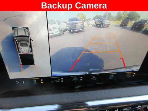 Certified 2023 GMC Sierra 1500 AT4 w/ Technology Package AWD/4WD image 17