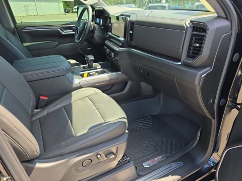 Used 2026 Chevrolet Silverado 1500 LTZ w/ LTZ Premium Package AWD/4WD image 35
