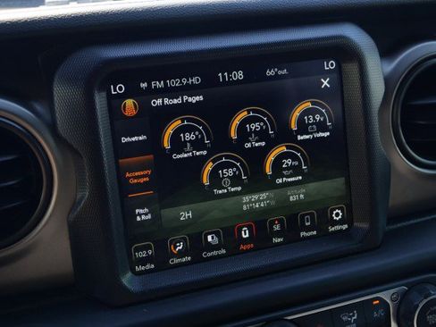 Used 2021 Jeep Wrangler Unlimited Sport w/ Sun And Sound Package image 35