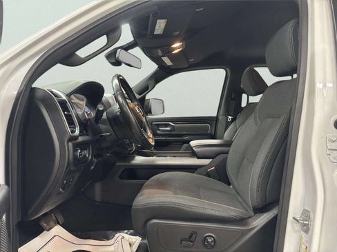 Used 2019 RAM 1500 Big Horn image 12