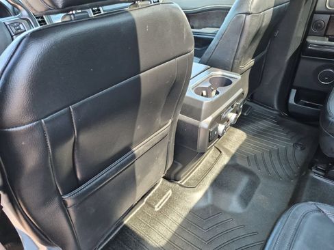 Used 2019 Ford Expedition Limited w/ Equipment Group 302A AWD/4WD image 18
