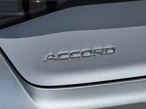 Used 2023 Honda Accord EX image 28