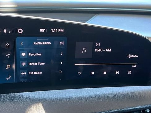 Used 2024 Lucid Air Touring AWD/4WD image 20