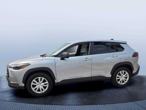 Used 2026 Toyota Corolla Cross L FWD image 7