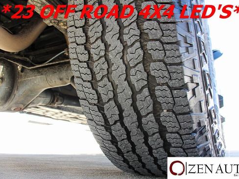 Used 2023 Toyota Tacoma TRD Off-Road image 57