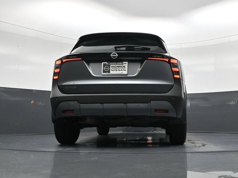 Used 2025 Nissan Kicks S FWD image 22