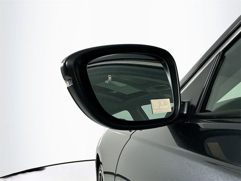 New 2025 Honda Accord Touring image 9