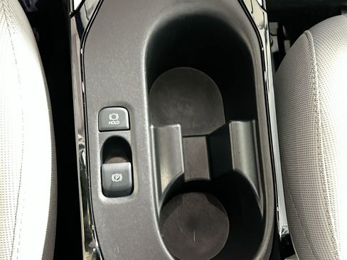 Used 2023 Toyota Corolla SE image 27