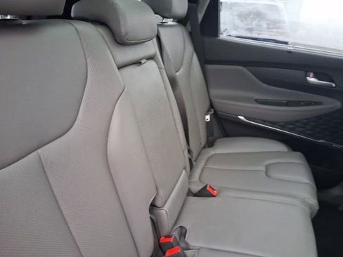 Used 2020 Hyundai Santa Fe Limited image 11