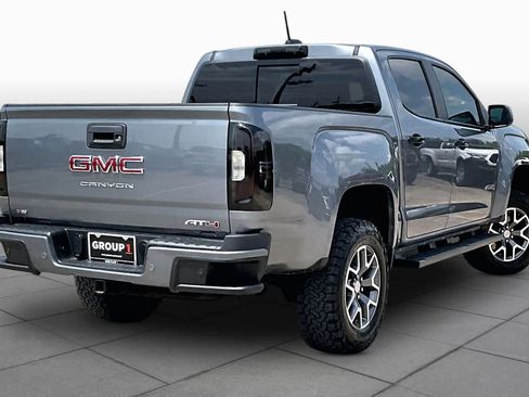 Used 2022 GMC Canyon AT4 w/ Driver Alert Package AWD/4WD image 13