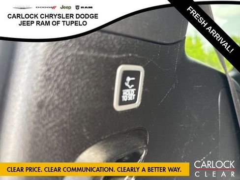 Used 2022 Jeep Wagoneer Series II AWD/4WD image 38
