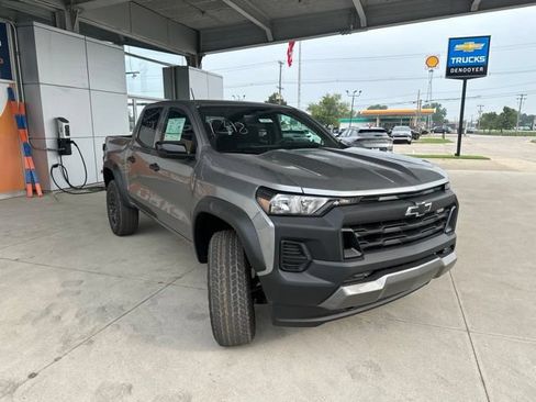New 2026 Chevrolet Colorado Trail Boss AWD/4WD image 3