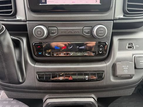 New 2026 RAM ProMaster 2500 w/ Convenience Group FWD image 23