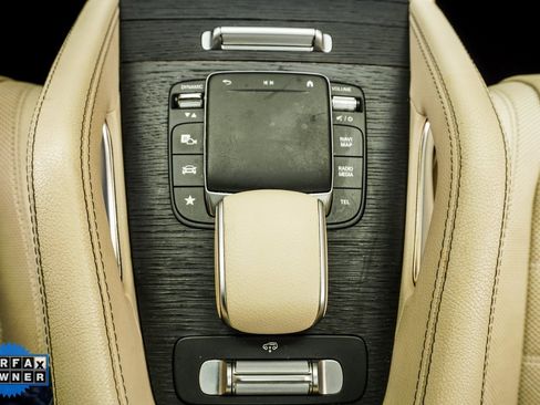 Used 2022 Mercedes-Benz GLE 580 4MATIC w/ Night Package image 20