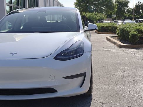 Used 2022 Tesla Model 3 Performance AWD/4WD image 14