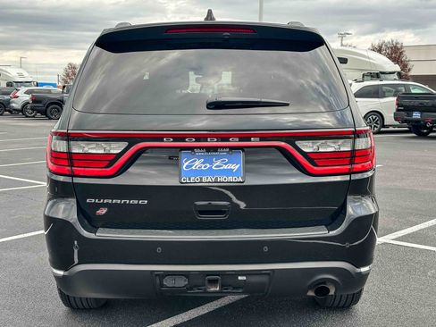 Used 2023 Dodge Durango SXT Launch Edition image 7